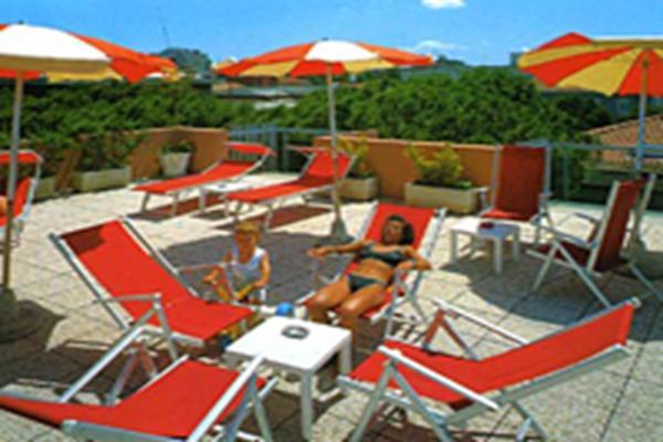 Hotel Peonia Rimini Exteriör bild